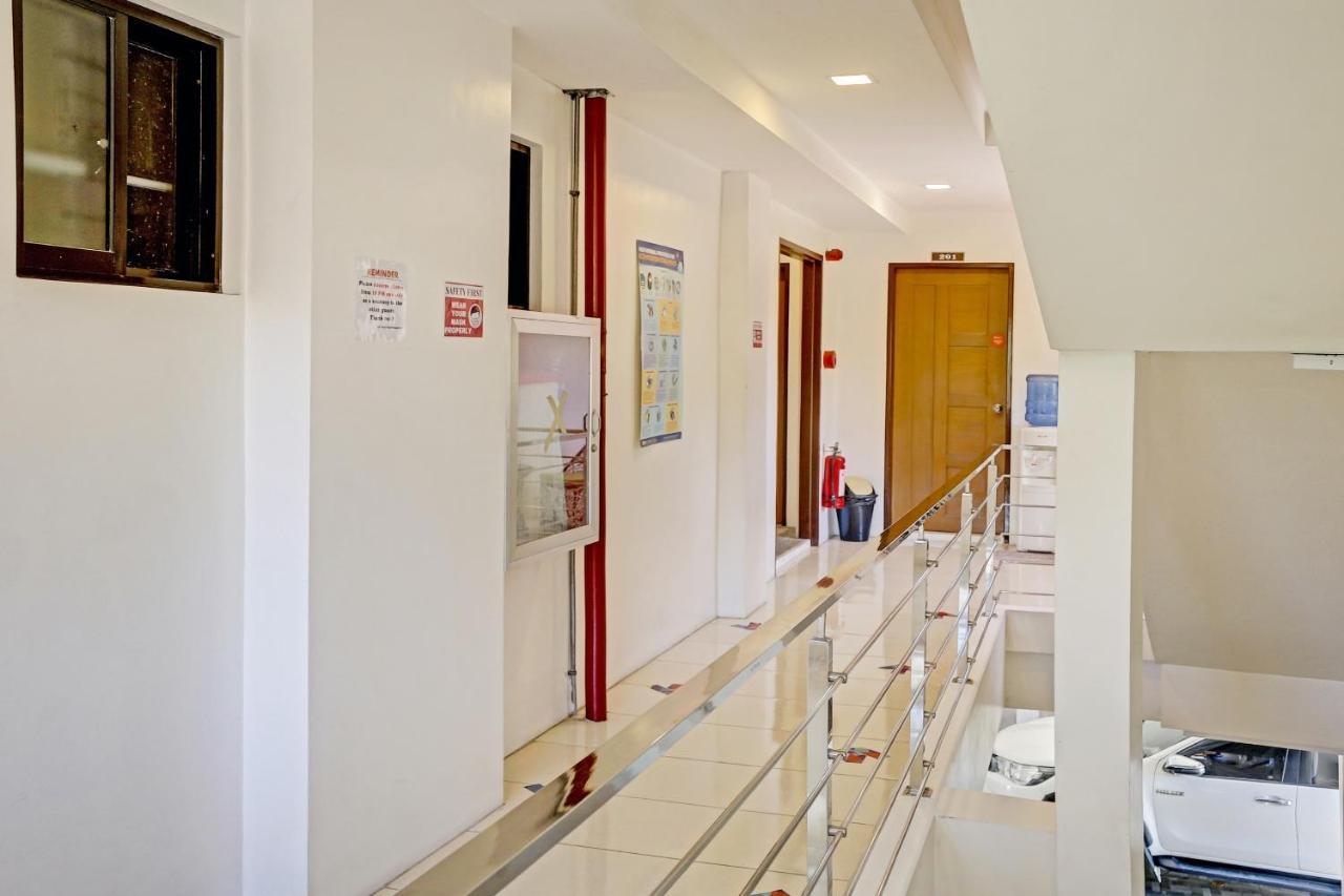 Oyo 869 Jnv Dream Hotel Subic Exterior photo