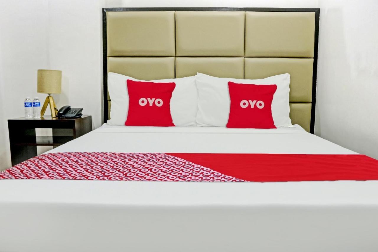 Oyo 869 Jnv Dream Hotel Subic Exterior photo