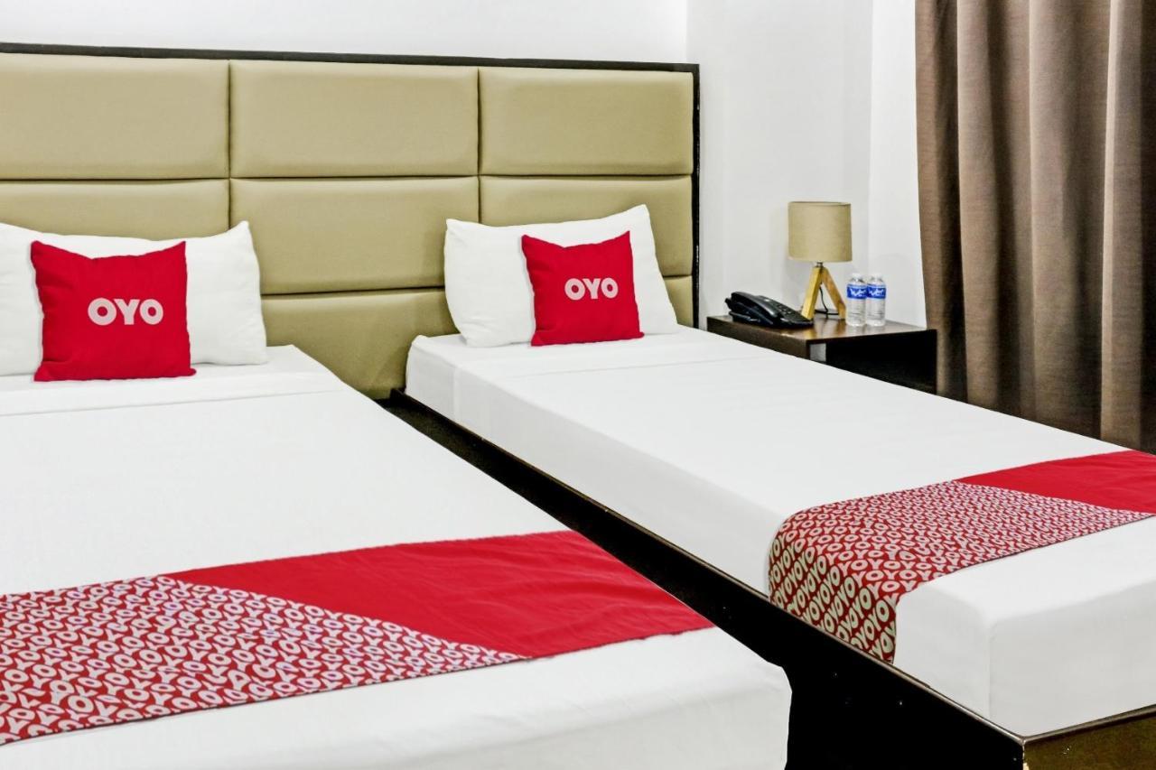 Oyo 869 Jnv Dream Hotel Subic Exterior photo